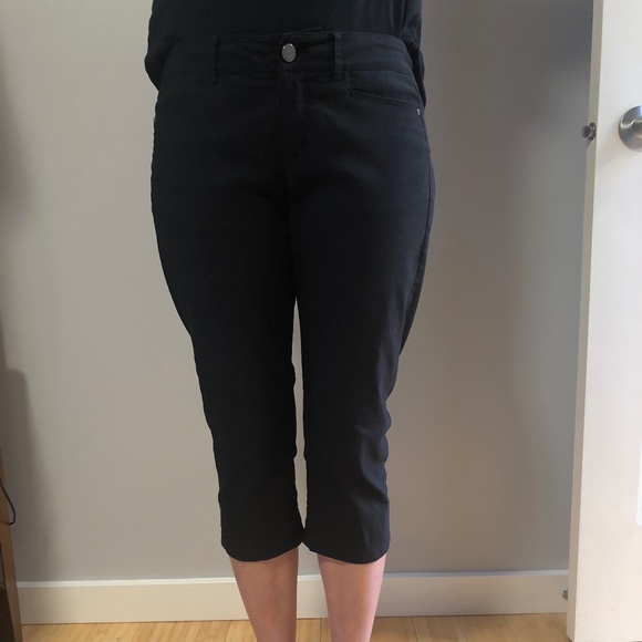 Mexx Metropolitan Black Capri Pants - Picture 1 of 4